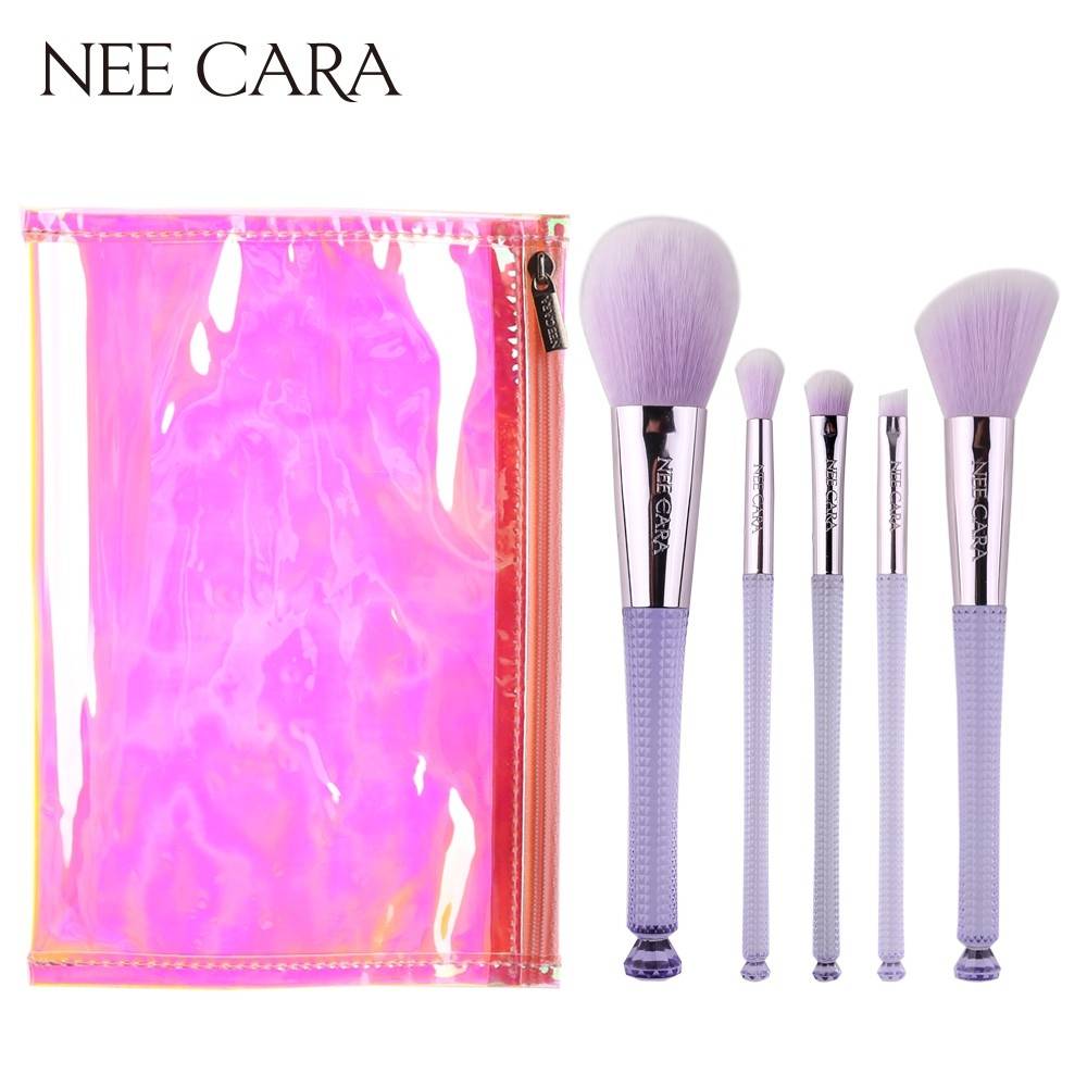 Nee Cara Makeup Brush + Bag #N828 : Neecara เซต แปรงแต่งหน้า 5 ชิ้น + กระเป๋า