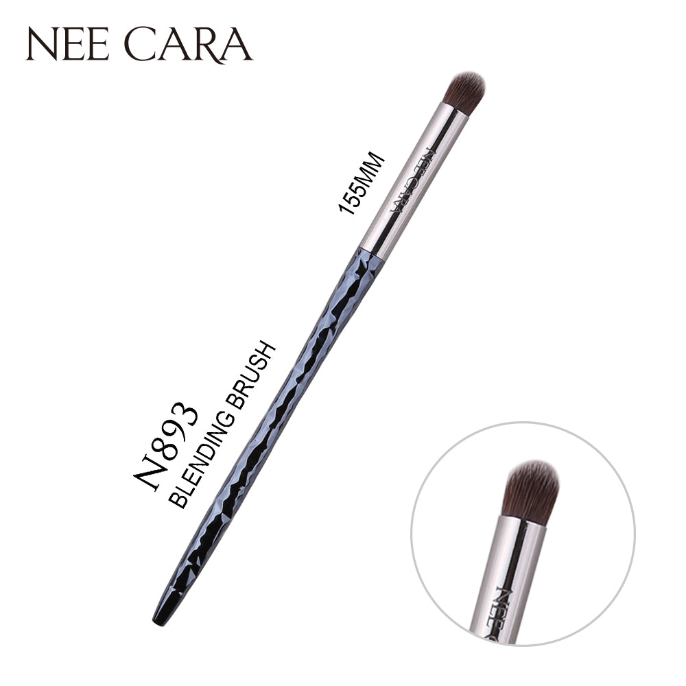 Nee Cara Blending Brush #N893 : neecara นีคาร่า แปรงแต่งหน้า