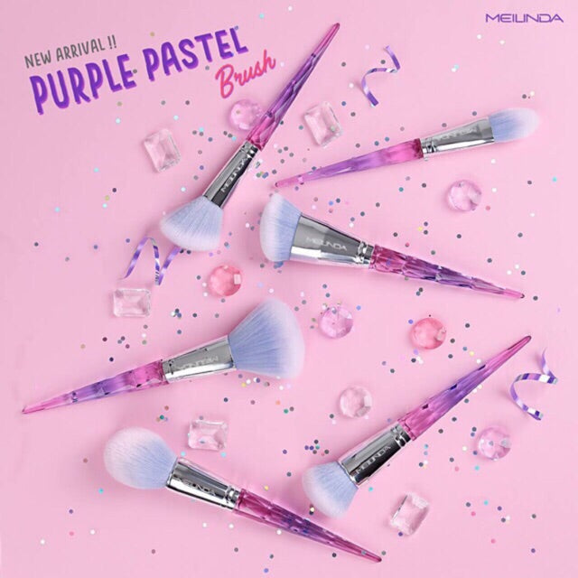 Mei LinDa Purple Pastel Brush #MD4224 : meilinda เมลินดา แปรงแต่งหน้า ขนนุ่ม