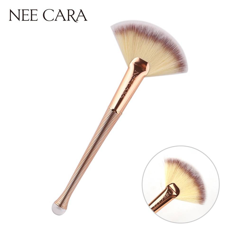 Nee Cara Mermaid Single Brush #N876 : neecara แปรง แต่งหน้า ด้ามทอง ขนนุ่ม